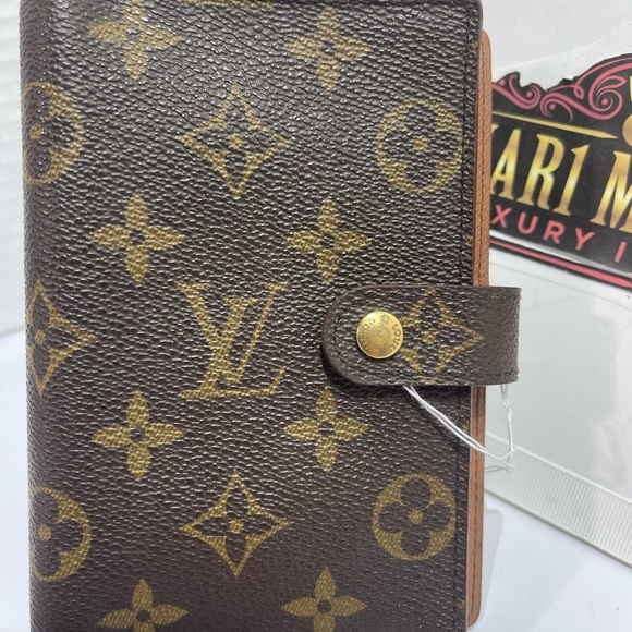 Louis Vuitton Agenda PM size in Monogram, preloved. - Picture 5 of 16